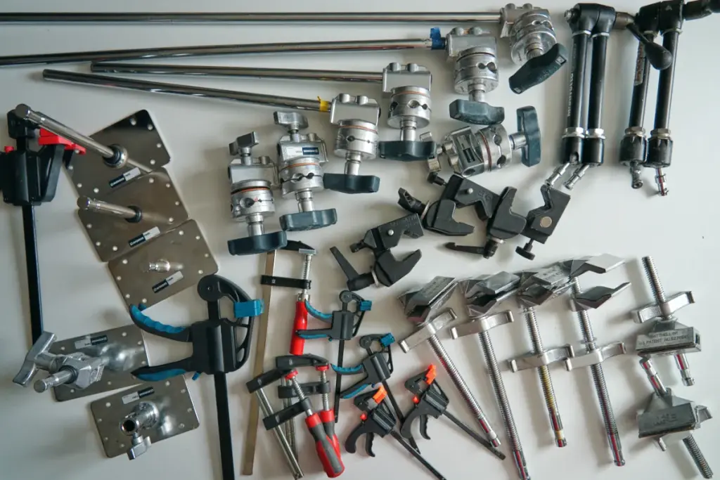 tabletop rigging clamps and mounting parts
